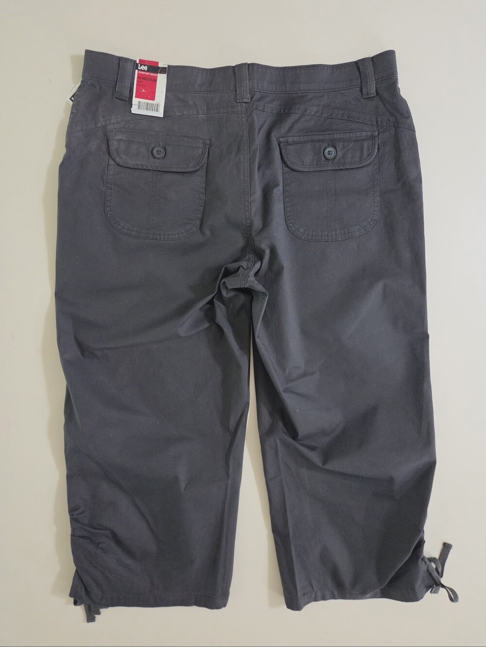 Lee Women's Grey Comfort Fit Stretch Capri Pants - Picture 14 of 15